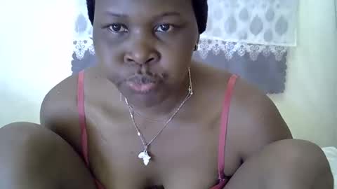 Snapshot of sweet_dori33 chatting on May 15, 2026, 2:57 pm sweet_dori33 online show from May 15, 2026, 2:57 pm