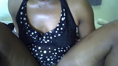 Snapshot of sweet_dori33 chatting on July 10, 2026, 9:50 pm sweet_dori33 online show from July 10, 2026, 9:50 pm