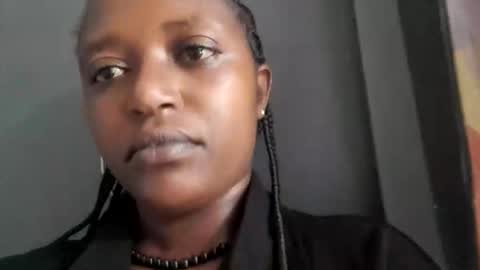 Snapshot of sweet_ebony001 chatting on June 4, 2026, 10:32 am sweet_ebony001 online show from June 4, 2026, 10:32 am