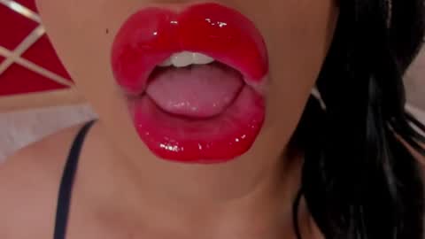 Snapshot of sweet_eliizabeth chatting on July 1, 2026, 12:51 pm sweet_eliizabeth online show from July 1, 2026, 12:51 pm