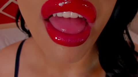 Snapshot of sweet_eliizabeth chatting on July 6, 2026, 12:46 pm sweet_eliizabeth online show from July 6, 2026, 12:46 pm