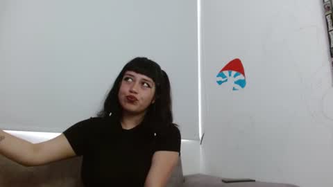 sweet_ferr online show from June 24, 2026, 4:17 pm