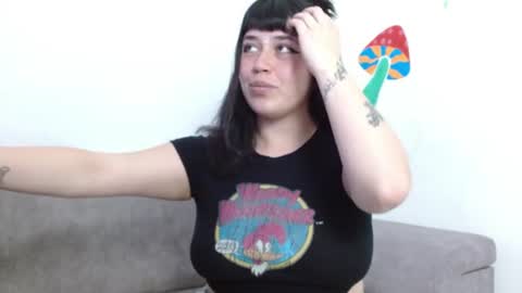 sweet_ferr online show from July 22, 2026, 7:49 pm