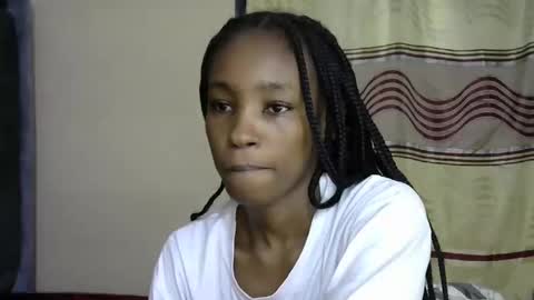 Snapshot of sweet_freaky chatting on May 17, 2026, 1:51 pm sweet_freaky online show from May 17, 2026, 1:51 pm