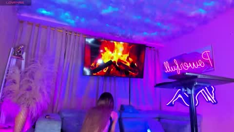 sweet_gilrs_hot online show from March 15, 2026, 8:04 pm