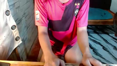 sweet girl8101 online show from February 11, 2026, 11:10 pm
