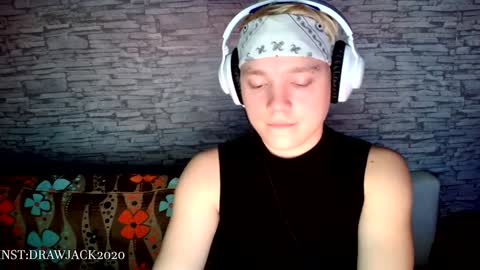 Snapshot of sweet_guys_ chatting on December 5, 2024, 2:09 am Jack online show from December 5, 2024, 2:09 am