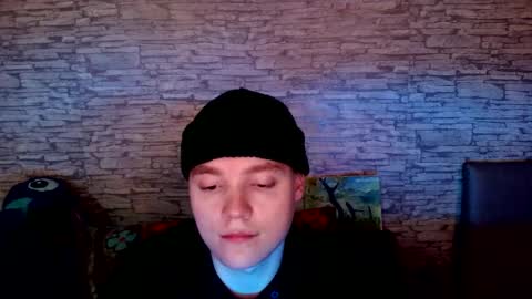 Snapshot of sweet_guys_ chatting on November 27, 2025, 6:43 pm Jack online show from November 27, 2025, 6:43 pm