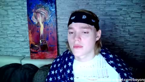 Snapshot of sweet_guys_ chatting on December 5, 2025, 3:59 am Jack online show from December 5, 2025, 3:59 am