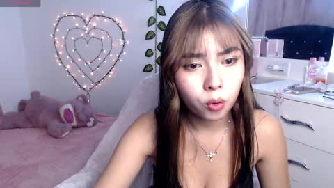 Hannah online show from April 6, 2026, 4:46 am