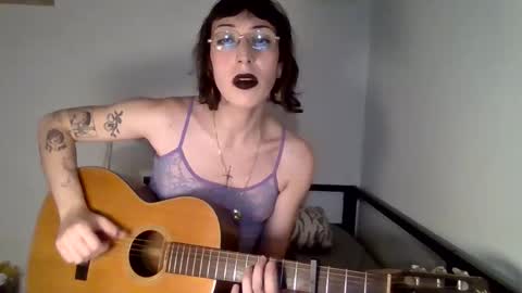 sweet_harvey online show from December 22, 2025, 1:46 am