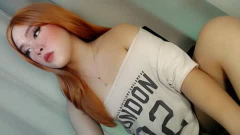 Snapshot of sweet_honeylove chatting on June 4, 2026, 2:17 am Anisha online show from June 4, 2026, 2:17 am
