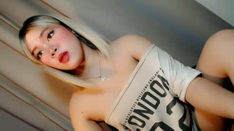 Snapshot of sweet_honeylove chatting on June 13, 2026, 4:32 am Anisha online show from June 13, 2026, 4:32 am