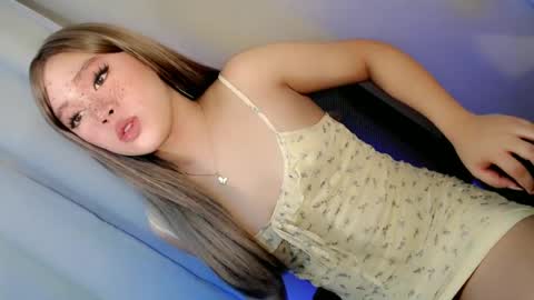 Snapshot of sweet_honeylove chatting on June 29, 2026, 10:26 am Anisha online show from June 29, 2026, 10:26 am