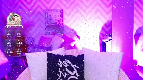 Snapshot of sweet_kaalisa chatting on December 24, 2024, 12:11 pm KAALISA online show from December 24, 2024, 12:11 pm