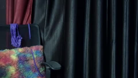 sweet_kanchi online show from December 5, 2024, 8:11 pm