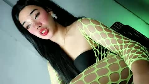 sweet_katrina69 online show from January 15, 2026, 12:10 pm