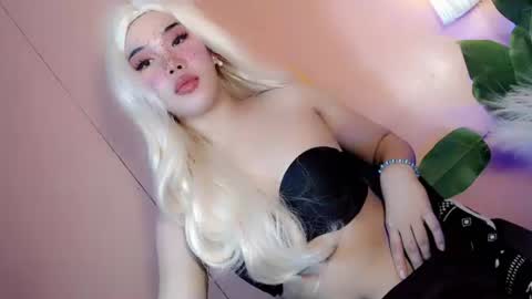 sweet_katrina69 online show from March 13, 2026, 2:45 pm