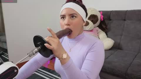 Snapshot of sweet_khristie chatting on May 11, 2026, 3:23 am KhristieJoin The Fan Club online show from May 11, 2026, 3:23 am