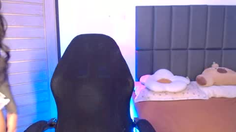 sweet_kittykatya online show from June 17, 2026, 5:14 pm