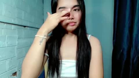 Snapshot of sweet_laika chatting on May 16, 2026, 4:09 am LAIKA online show from May 16, 2026, 4:09 am