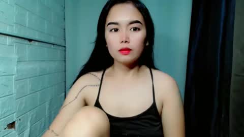 Snapshot of sweet_laika chatting on May 18, 2026, 3:57 am LAIKA online show from May 18, 2026, 3:57 am