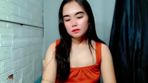 Snapshot of sweet_laika chatting on June 7, 2026, 2:05 am LAIKA online show from June 7, 2026, 2:05 am