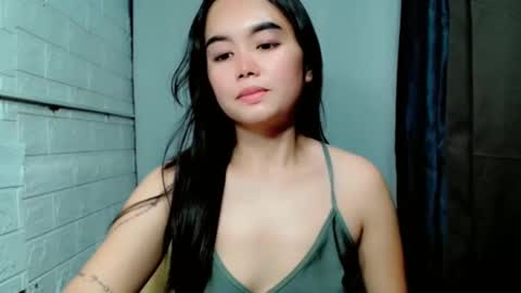 Snapshot of sweet_laika chatting on June 11, 2026, 2:53 am LAIKA online show from June 11, 2026, 2:53 am