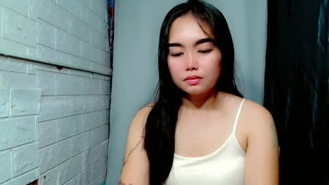 Snapshot of sweet_laika chatting on June 22, 2026, 2:13 am LAIKA online show from June 22, 2026, 2:13 am