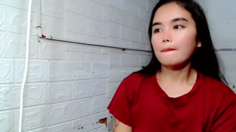 Snapshot of sweet_laika chatting on July 10, 2026, 5:12 am LAIKA online show from July 10, 2026, 5:12 am