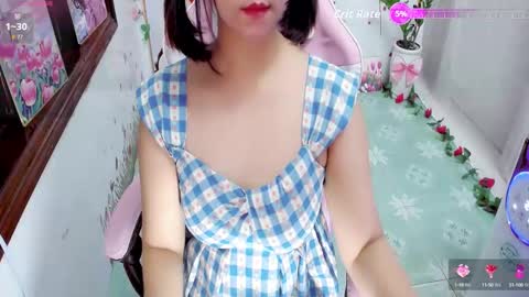 Lily online show from October 18, 2025, 9:04 pm