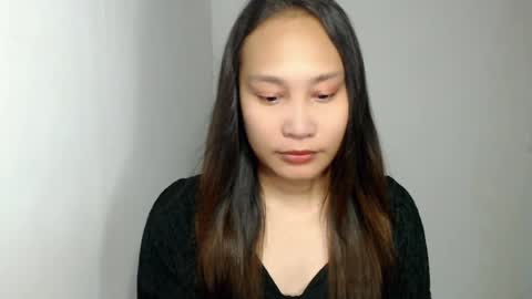SWEET LOVE online show from August 7, 2026, 10:17 am