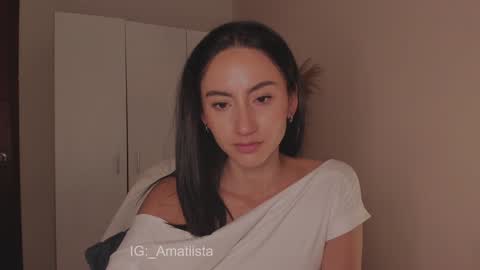 Snapshot of sweet_mara_cat chatting on February 6, 2025, 11:48 pm Mor online show from February 6, 2025, 11:48 pm