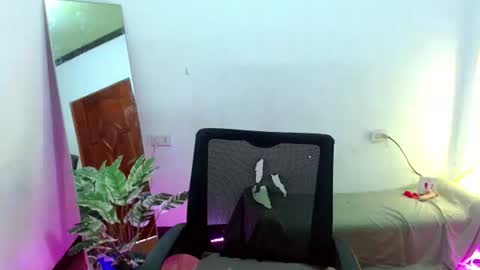 marry online show from March 6, 2026, 2:19 am