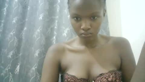 sweet_mellanie001 online show from March 10, 2025, 8:34 pm