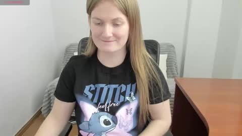 Mila online show from February 16, 2026, 4:36 pm