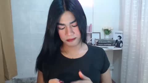 Snapshot of sweet_melonxxx chatting on January 24, 2025, 11:12 pm Melon online show from January 24, 2025, 11:12 pm