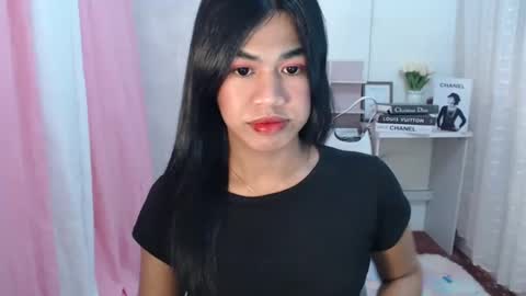 Snapshot of sweet_melonxxx chatting on January 28, 2025, 2:53 am Melon online show from January 28, 2025, 2:53 am