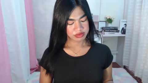 Snapshot of sweet_melonxxx chatting on February 7, 2025, 10:19 am Melon online show from February 7, 2025, 10:19 am