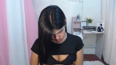 Snapshot of sweet_melonxxx chatting on February 12, 2025, 10:15 pm Melon online show from February 12, 2025, 10:15 pm