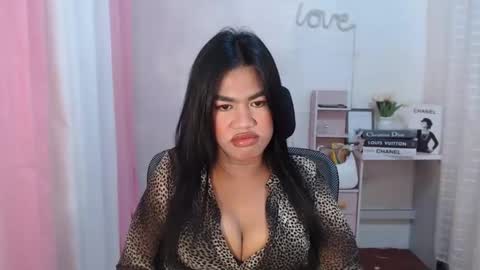 Snapshot of sweet_melonxxx chatting on February 28, 2025, 1:36 pm Melon online show from February 28, 2025, 1:36 pm