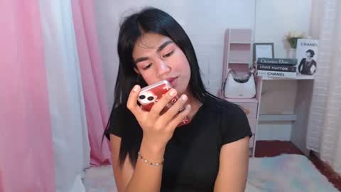 Snapshot of sweet_melonxxx chatting on March 11, 2025, 7:03 pm Melon online show from March 11, 2025, 7:03 pm