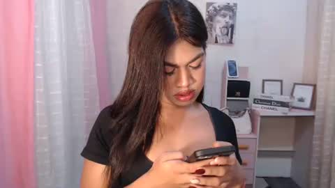 Snapshot of sweet_melonxxx chatting on September 30, 2025, 4:56 pm Melon online show from September 30, 2025, 4:56 pm