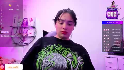 Snapshot of sweet_miiaa chatting on November 29, 2025, 5:32 am Mia Johns online show from November 29, 2025, 5:32 am