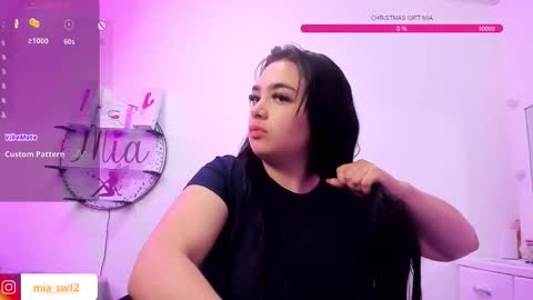 Snapshot of sweet_miiaa chatting on December 21, 2025, 5:03 am Mia Johns online show from December 21, 2025, 5:03 am