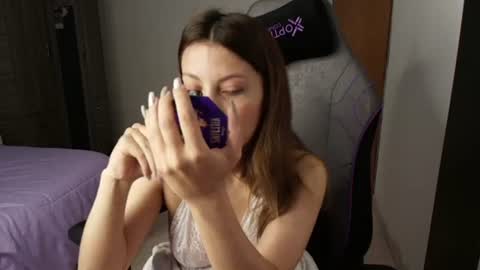 Snapshot of sweet_moon_v_ chatting on July 21, 2026, 4:53 pm sweet_moon_v_ online show from July 21, 2026, 4:53 pm