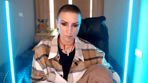 sweet_n_strong online show from April 25, 2026, 1:52 pm