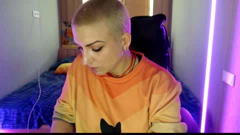 Snapshot of sweet_n_strong chatting on May 6, 2026, 12:10 pm sweet_n_strong online show from May 6, 2026, 12:10 pm
