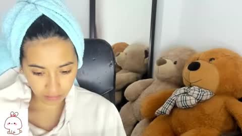 Nhaomy online show from September 15, 2025, 12:27 pm