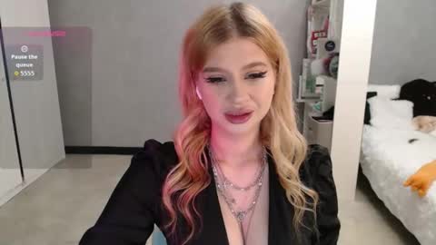 Snapshot of sweet_nicole_333 chatting on November 20, 2025, 7:30 am sweet_nicole_333 online show from November 20, 2025, 7:30 am